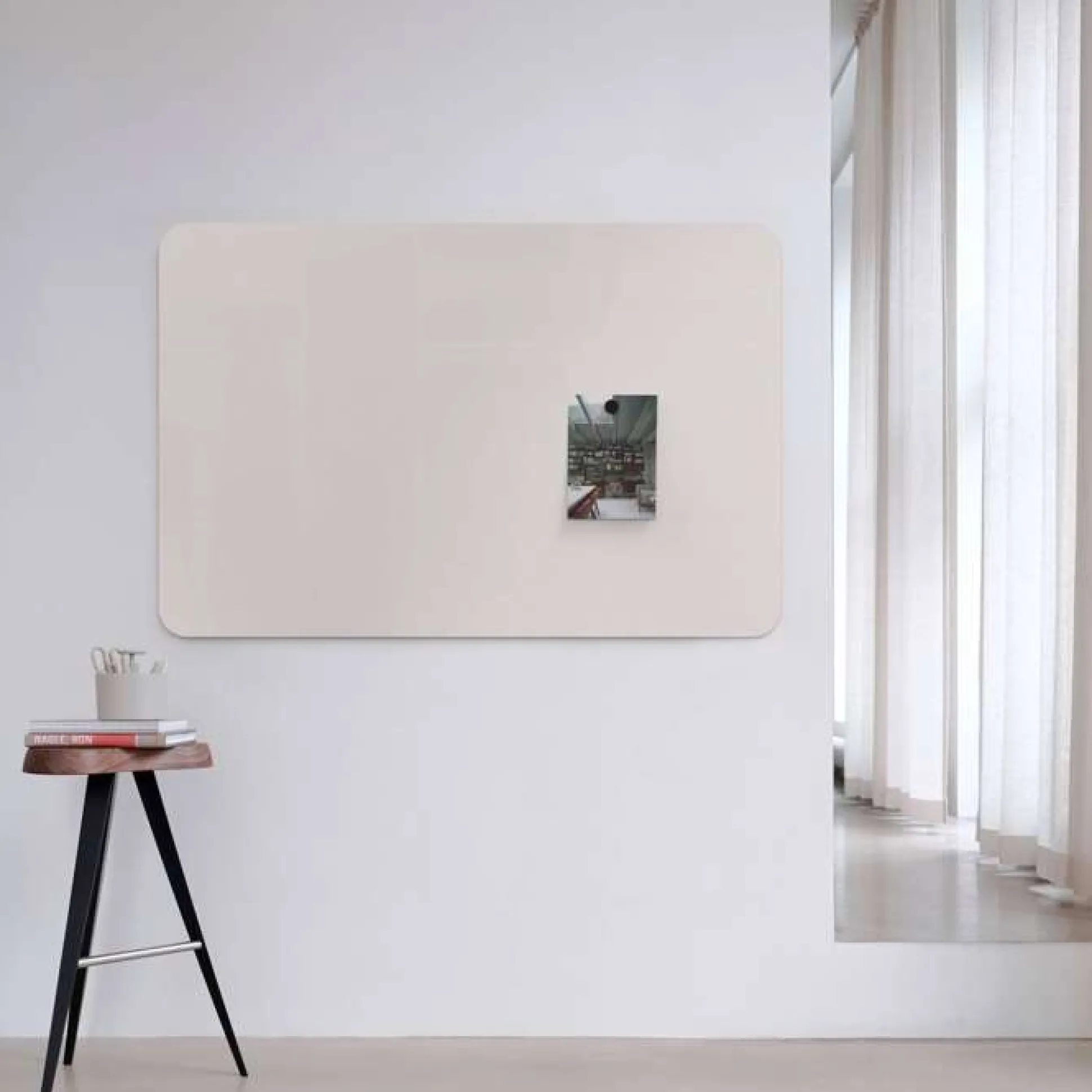 Curve glastavle, 149x99 cm