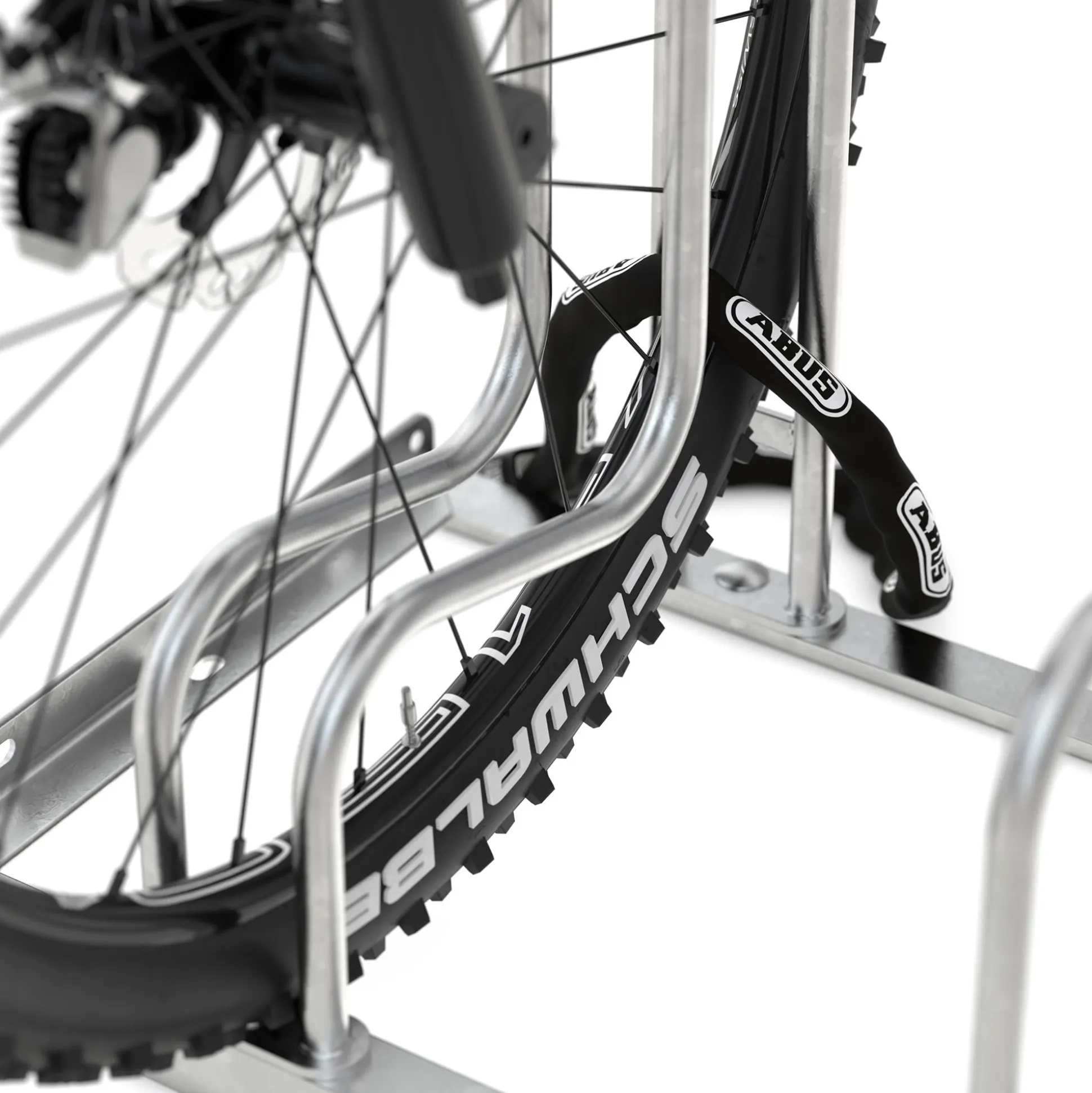 Cykelstativ med 6 høje bøjler