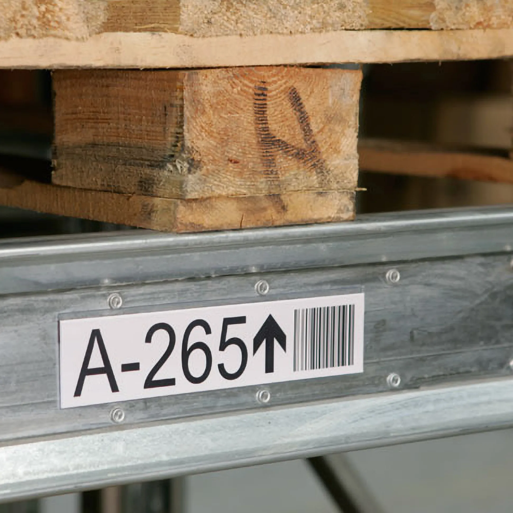 Etiketholder 210x39 mm, lige. Magnet