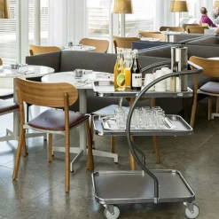 Lille bordvogn C-line m. 2 hylder